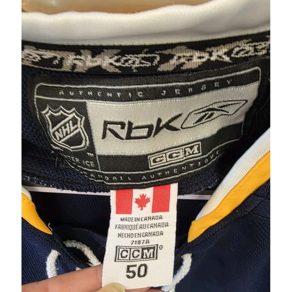 RARE Oshie 74 St. Lois Blues Rookie Jersey 50 Made In Canada Inside Elastic Snap - Picture 4 of 9
